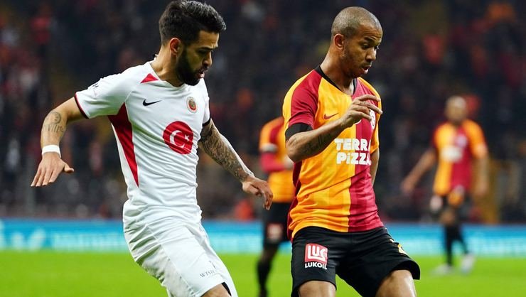 <h2>MARİANO PERFORMANSI İLE GÖZ DOLDURUYOR</h2>