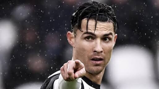 <h2>RONALDO KARANTİNA ALTINA ALINDI</h2>