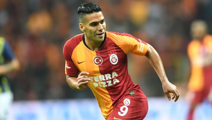 <h2> Galatasaray-Radamel Falcao rüyası sona eriyor</h2>