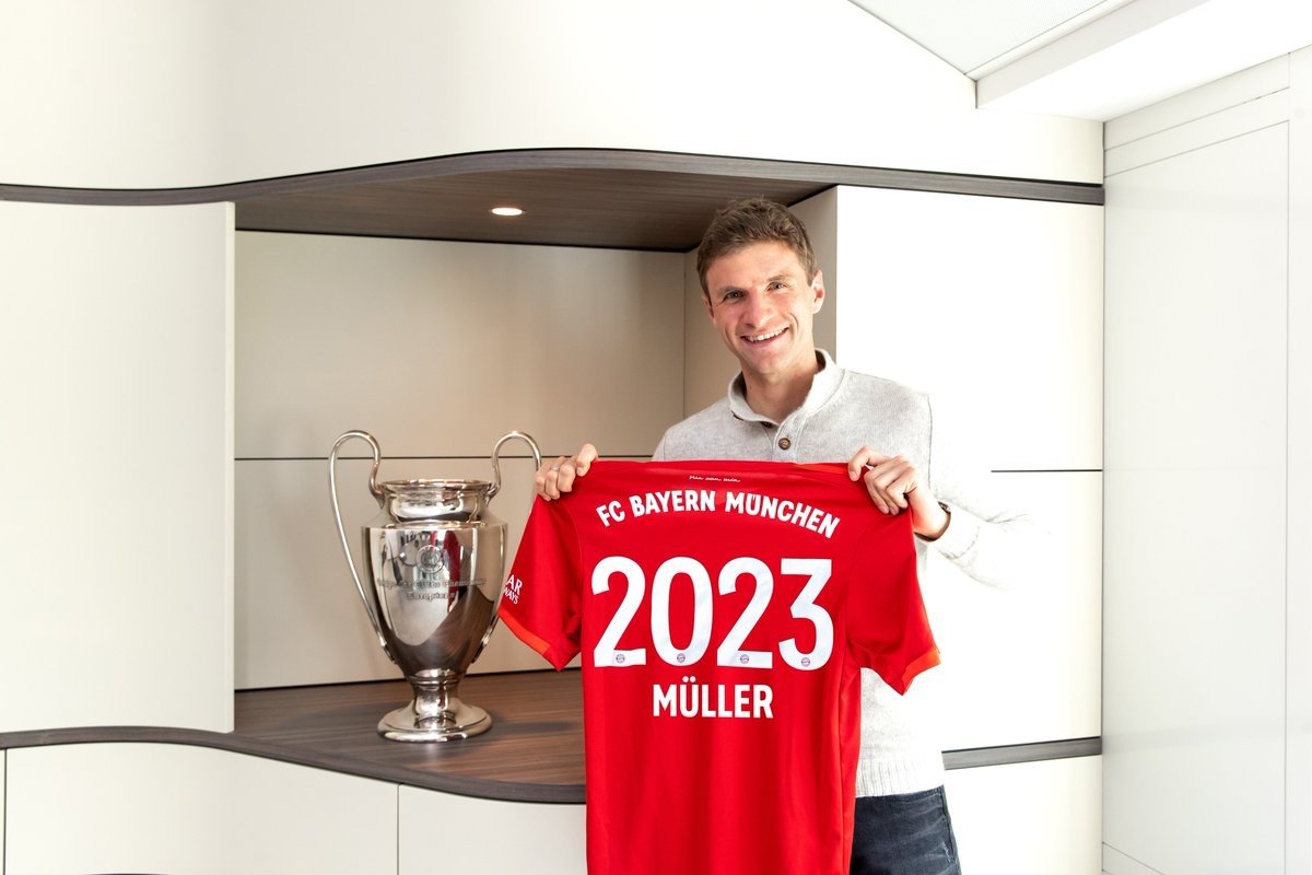 <h2>BAYERN, MULLER’İN SÖZLEŞMESİNİ UZATTI</h2>