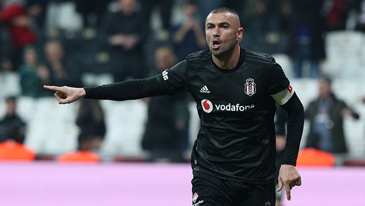 <h2>Beşiktaş’ta tam yetki kaptan Burak Yılmaz’da!</h2>