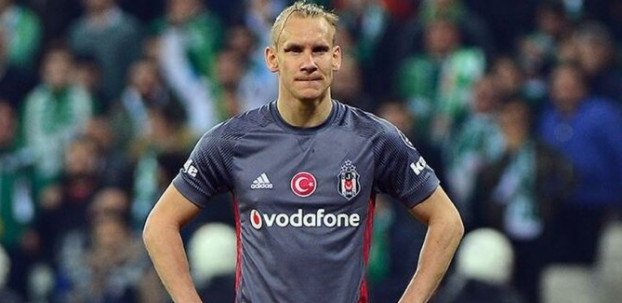 <h2>Beşiktaş’ta Vida’nın bir yıllık maaşına iki stoper: Lang ve Martin Erlic!</h2>