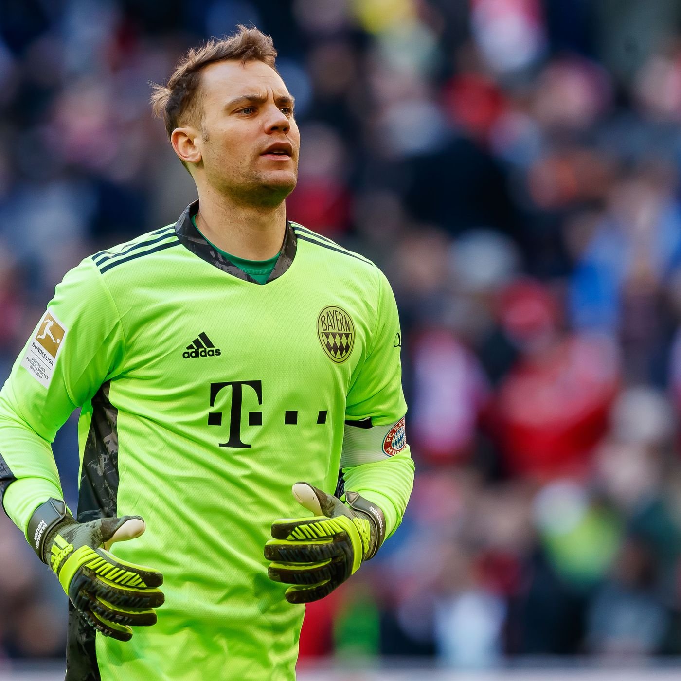 <h2>MANUEL NEUER, BAYERN İLE ANLAŞAMADI</h2>