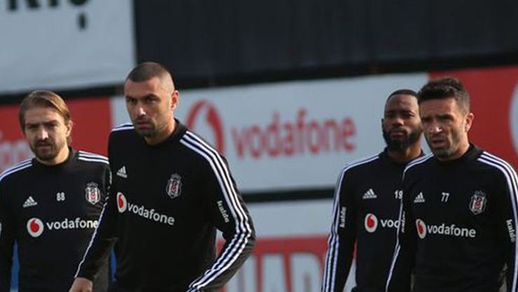 <h2>Beşiktaş’ta flaş gelişme! Borçlar ödendi..</h2>