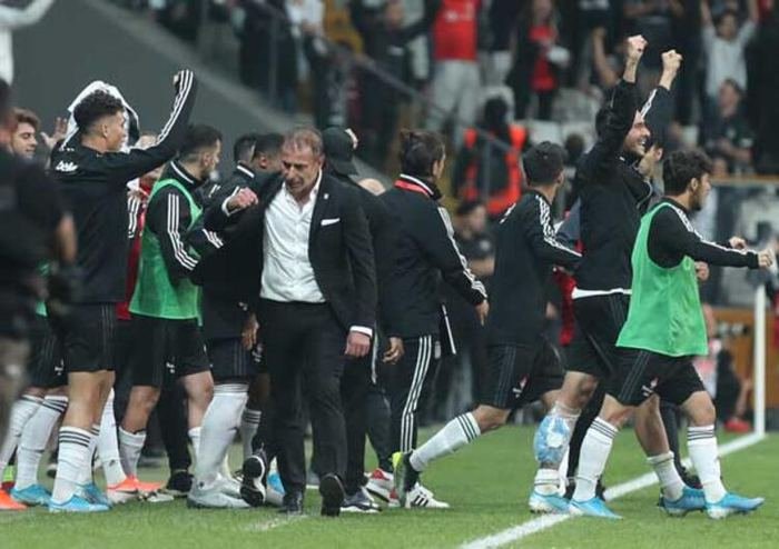 <h2>Fenerbahçe’de Abdullah Avcı yeniden gündemde!</h2>