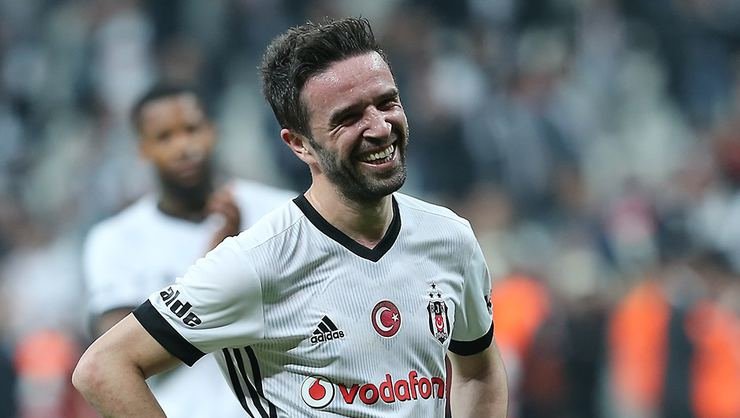 Fenerbahçe’de hedef Gökhan Gönül