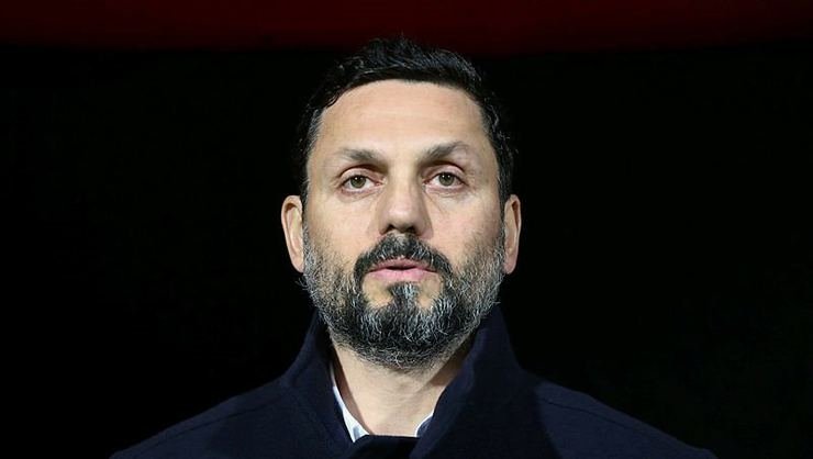 <h2>Fenerbahçe’de hocalık için evlat kriteri! Erol Bulut...</h2>