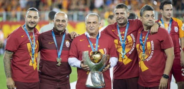 <h2>Galatasaray’da şok istifa! Resmen açıkladı...</h2>