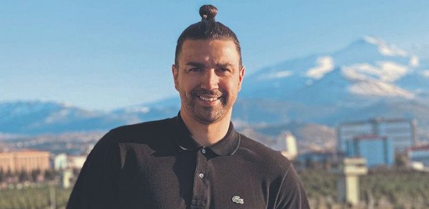 <h2>Mehmet Topuz: Bruno Alves’i dövdüm, kovuldum!</h2>