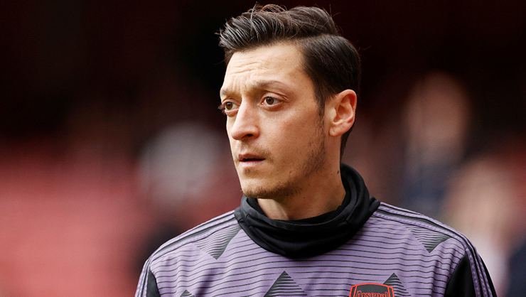 <h2>Mesut Özil’in menajerinden açıklama</h2>