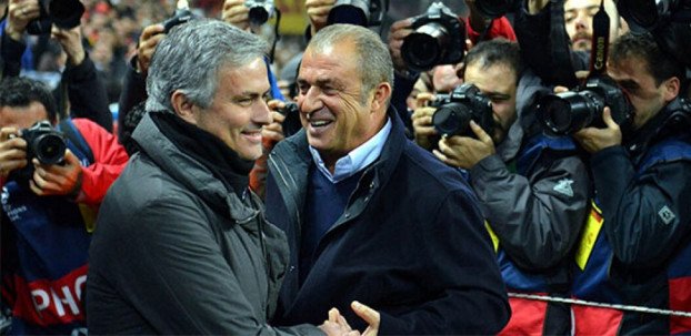 <h2>Mourinho’dan Terim’e liglerin başlaması mesajı</h2>