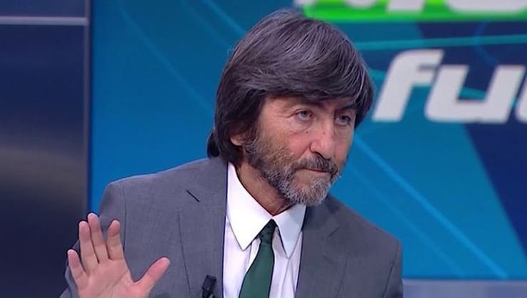 <h2>Rıdvan Dilmen o isimleri işaret etti! </h2>