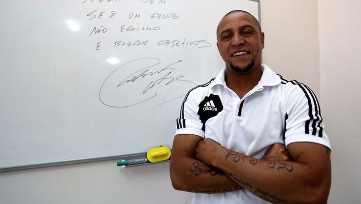 <h2>Roberto Carlos bombası! Fenerbahçe için flaş iddia!</h2>