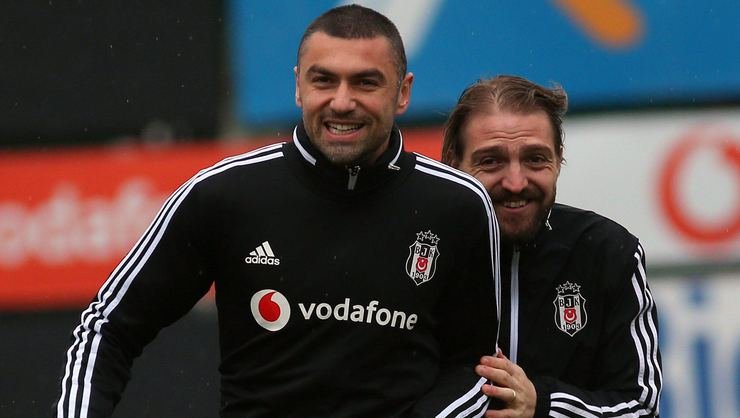 <h2>BURAK YILMAZ DÖNÜYOR</h2>