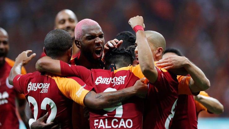 GALATASARAY’DA AYRILIK KARARI