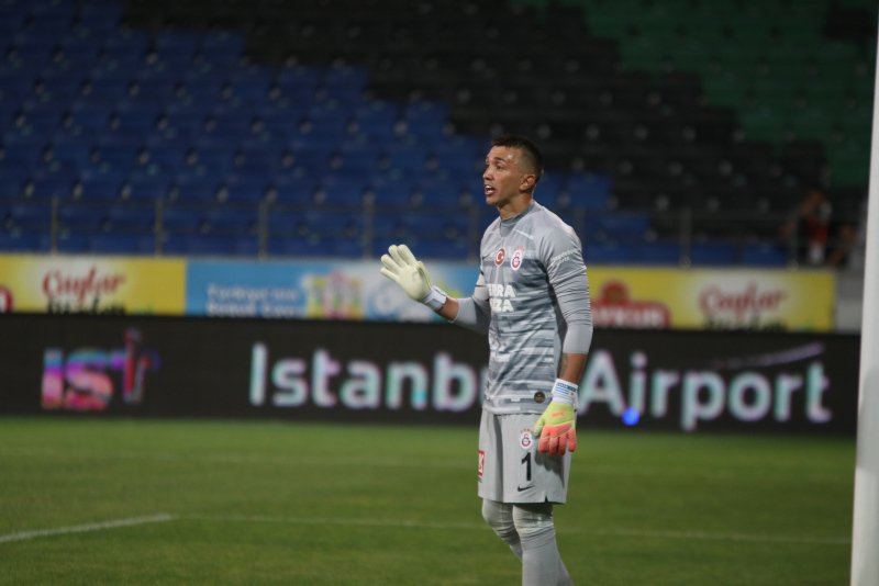 <h2>GALATASARAY’DAN MUSLERA KARARI</h2>