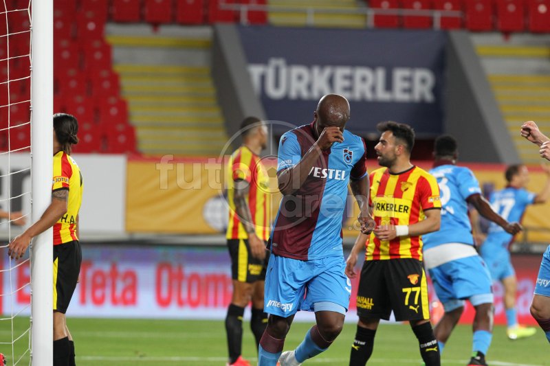 'FutbolArena Göztepe - Trabzonspor maçında
