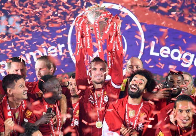 <h2>EN İYİ TAKIM: LIVERPOOL</h2>