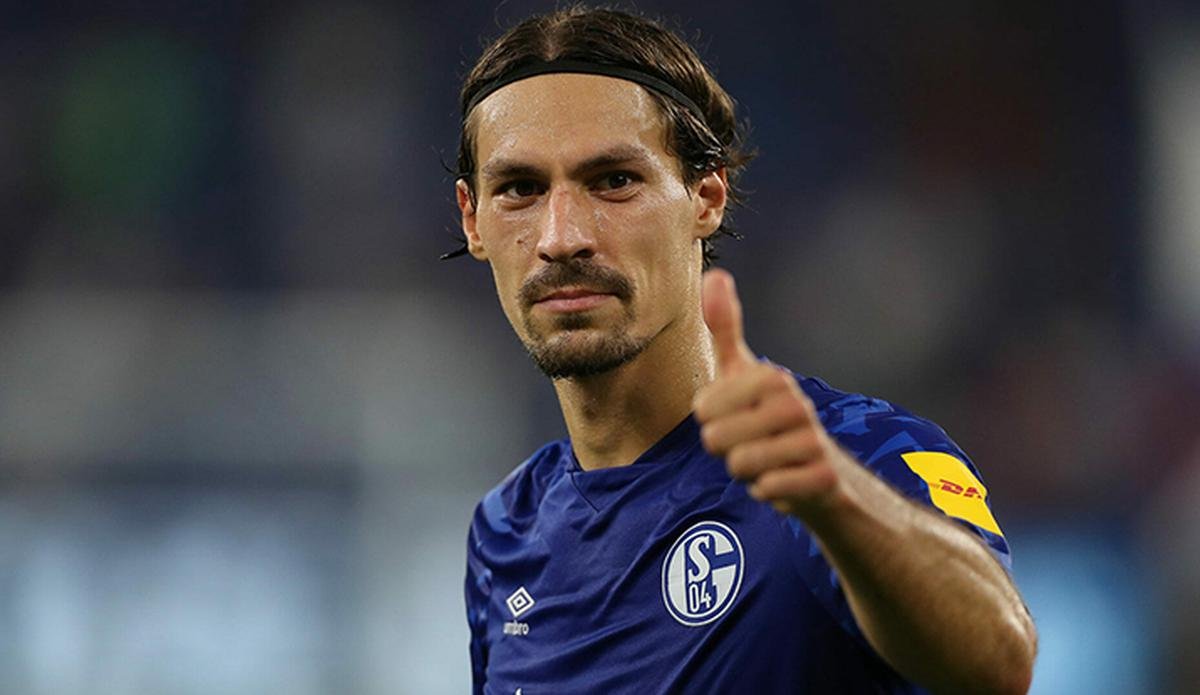 <h2>FENERBAHÇE’DEN STOPER TRANSFERİ</h2>
