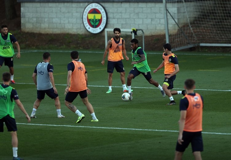 <h2>FENERBAHÇE’NİN RİZESPOR MAÇI 11’İ</h2>