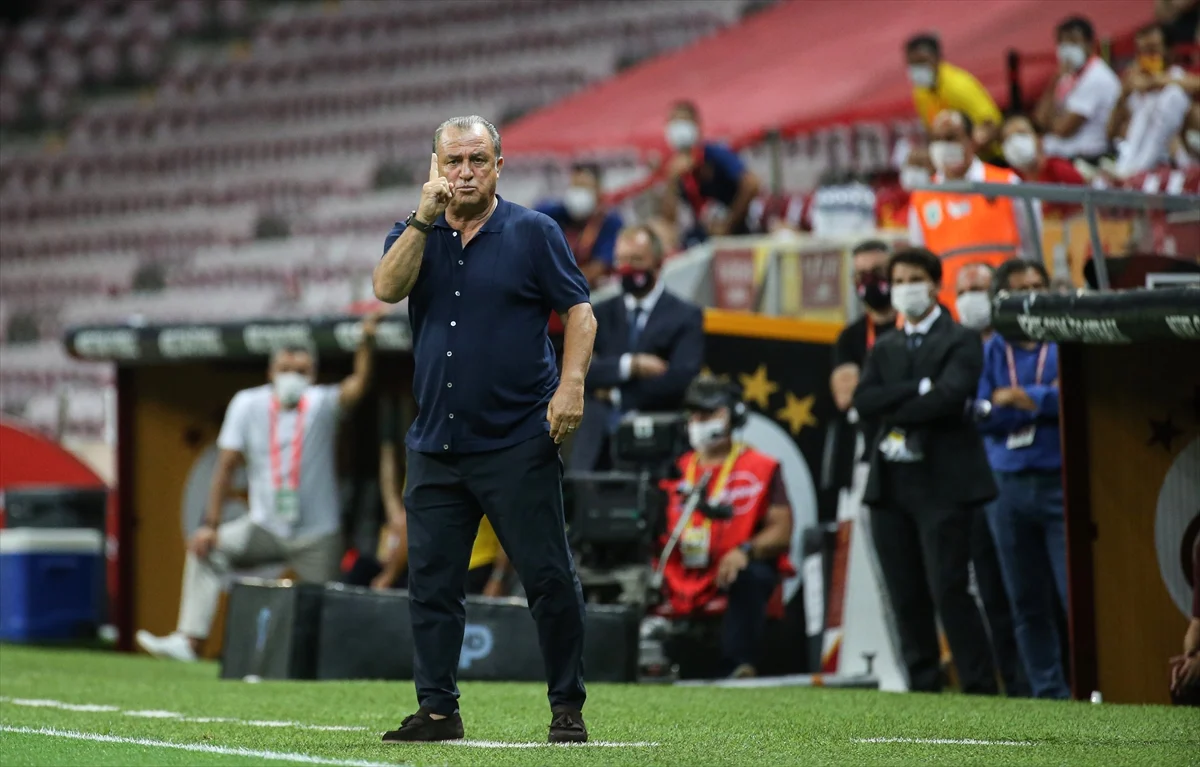 <h2>GALATASARAY’DA OPERASYONA ENGEL</h2>