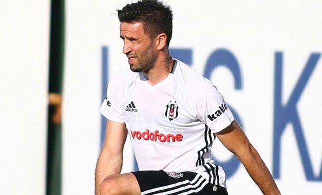 <h2>GÖKHAN GÖNÜL FENERBAHÇE’YE DOĞRU</h2>