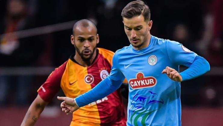 <h2>OĞULCAN ÇAĞLAYAN İMZAYI ATIYOR</h2>