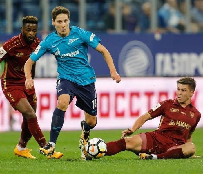 <h2>GALATASARAY’DA SAVUNMA TRANSFERİ</h2>