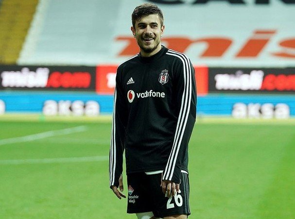 <h2>GALATASARAY’DAN DORUKHAN TOKÖZ HAMLESİ</h2>