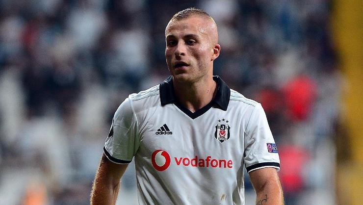 <h2>GÖKHAN TÖRE GERİ DÖNÜYOR</h2>