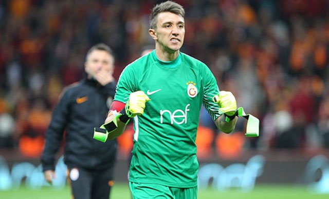 MUSLERA’NIN YERİNE GELECEK KALECİ