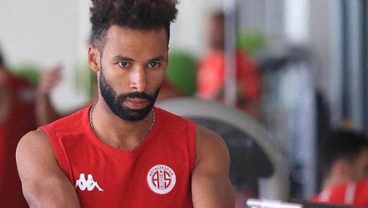 <h2>BEŞİKTAŞ’IN HEDEFİNDEKİ MİLLİ OYUNCULAR</h2>