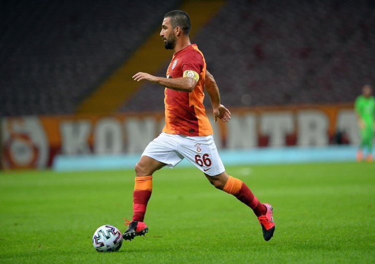 <h2>GALATASARAY’DA ARDA TURAN DETAYI</h2>