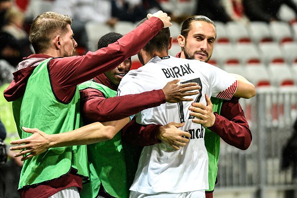 'Celtic'ten Burak Yılmaz ve Yusuf Yazıcı'ya övgü