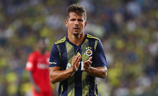 'Emre Belözoğlu'ndan canlı yayında flaş transfer açıklaması! İsim verdi
