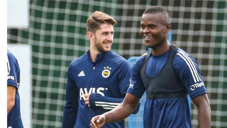 <h2>FENERBAHÇE’DE AYRILIK KARARI</h2>