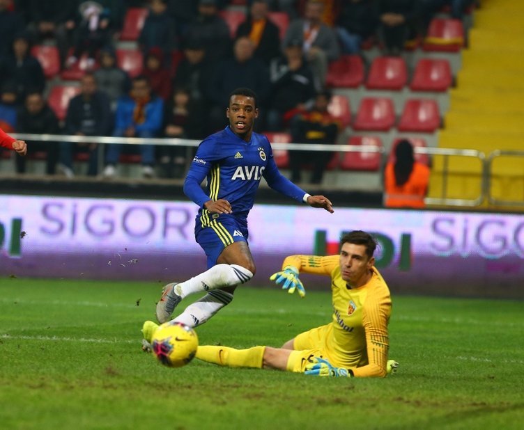 <h2>FENERBAHÇE’DE BİR AYRILIK DAHA</h2>
