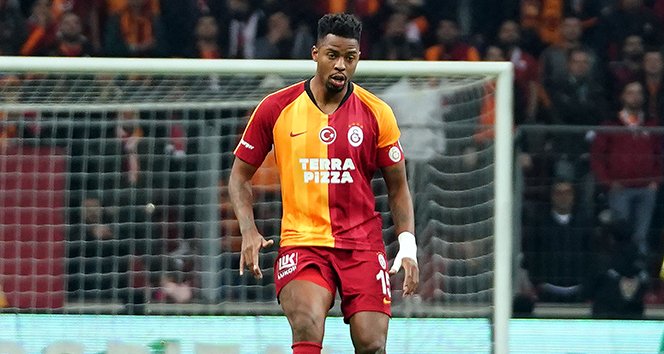 <h2>RYAN DONK’A FIFA ŞOKU</h2>