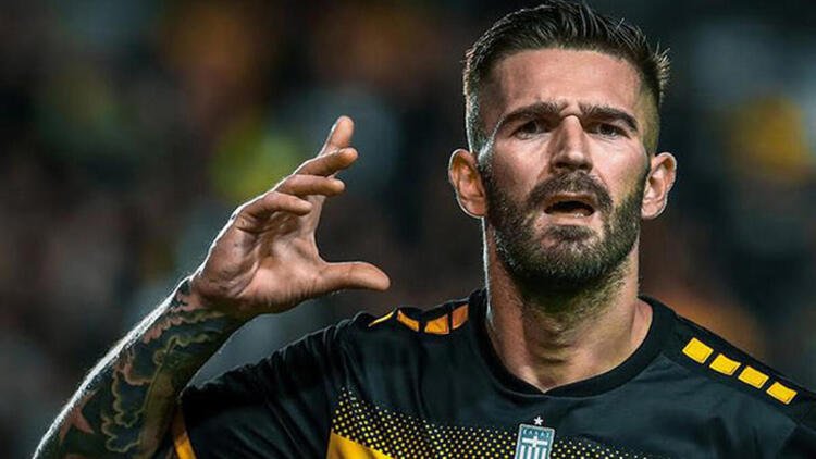 <h2>BEŞİKTAŞ VE FENERBAHÇE PEŞİNDE</h2>