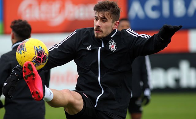 <h2>DORUKHAN’DAN EMRE BELÖZOĞLU AÇIKLAMASI</h2>