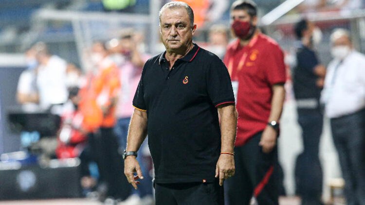 'Galatasaray'da transfer şoku!