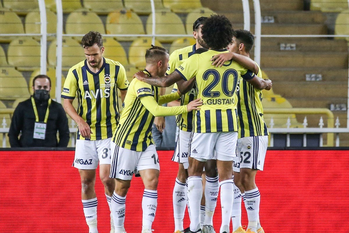 <h2>27 MAÇ 33 PUAN FENERBAHÇE</h2>