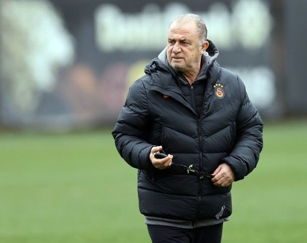 <h2>GALATASARAY’DA AYRILIK KARARI</h2>