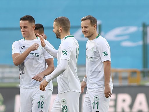 <h2>HADZIAHMETOVIC</h2>