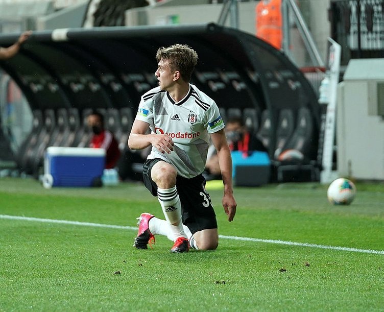 <h2>BEŞİKTAŞ’TA GENÇLERE TALİP</h2>