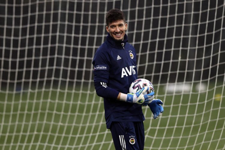<h2>ALTAY İÇİN TRANSFER GELİŞMESİ</h2>
