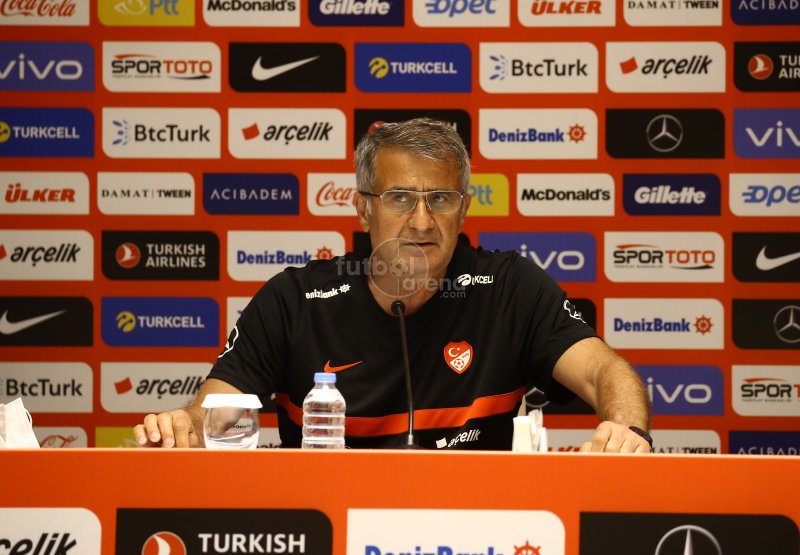 'FutbolArena Milli Takım kampında