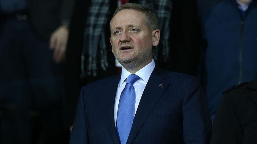 <h2>GÖKSEL GÜMÜŞDAĞ</h2>