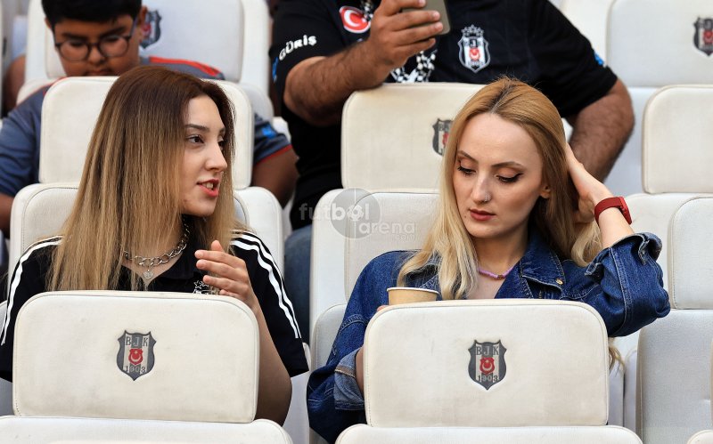 FutbolArena Beşiktaş Konyaspor maçında