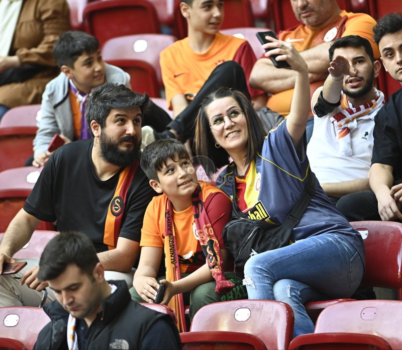 FutbolArena Galatasaray - Adana Demirspor maçında